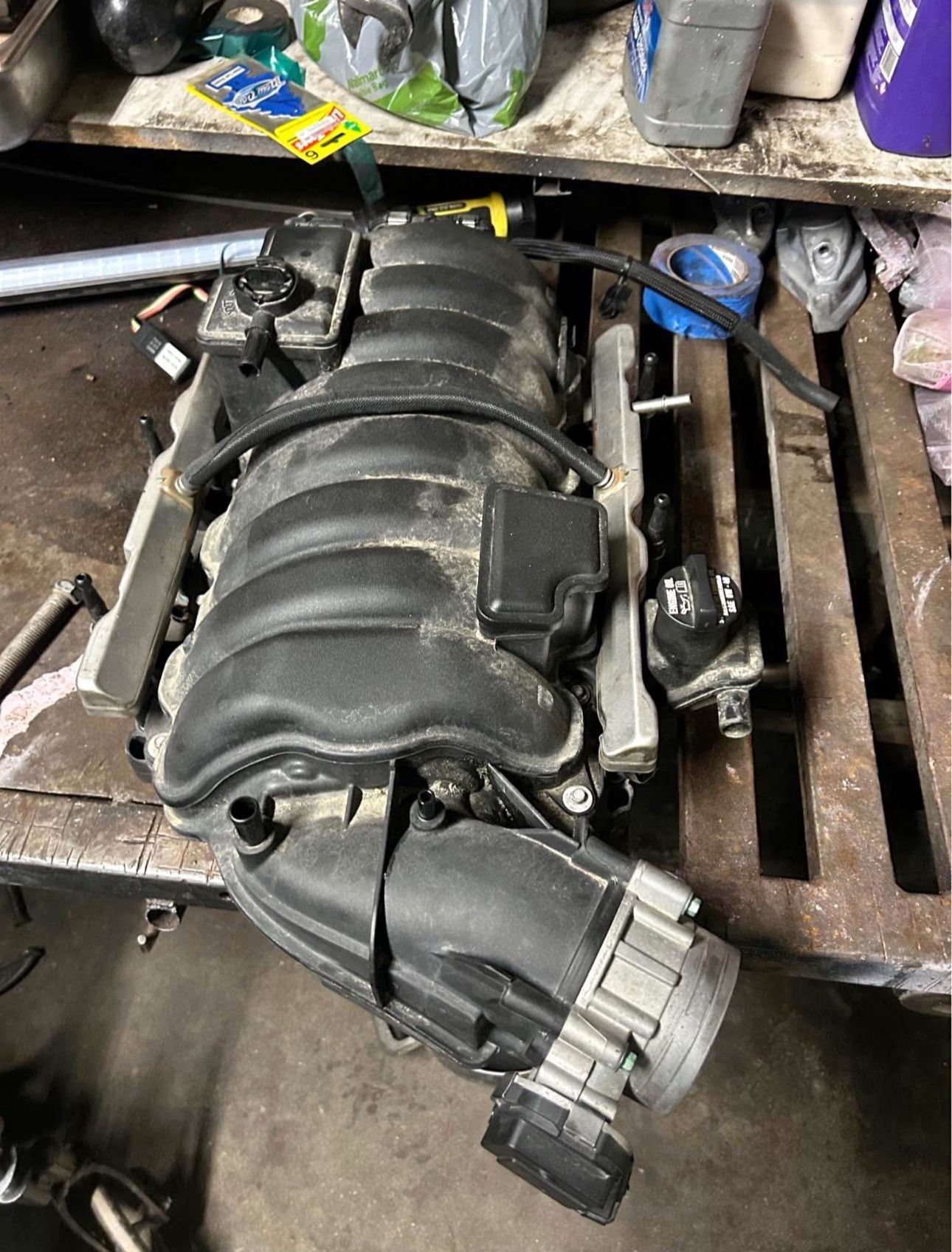 6.4 Intake manifold