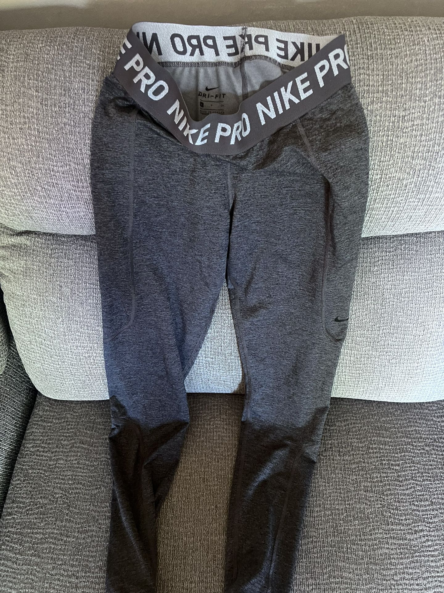 Nike Pro Pants 