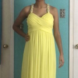 Yellow prom dress size  Small women’s juniors