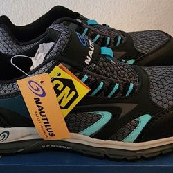 Safety Shoes, Footwear. Size 6.5