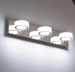 Chrome LED Vanity Bar | 3-Light Acrylic Round Bathroom Wall Light