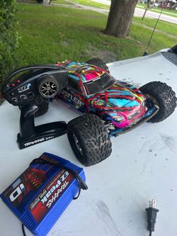 Traxxas Rustler RC Stadium Truck