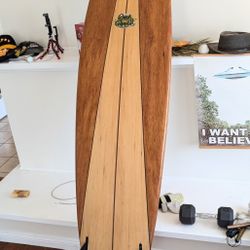 7'6 Surfboard Robert August 