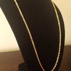 Precious and huge 925 Sterling Silver Italy necklace. Covered in 10k GOLD.plated 13.39g, Sz 30"inches length. Beautiful solid Italy jewelry covered in