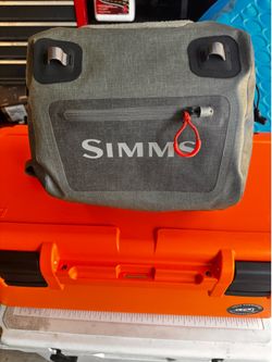Simms fishing bag