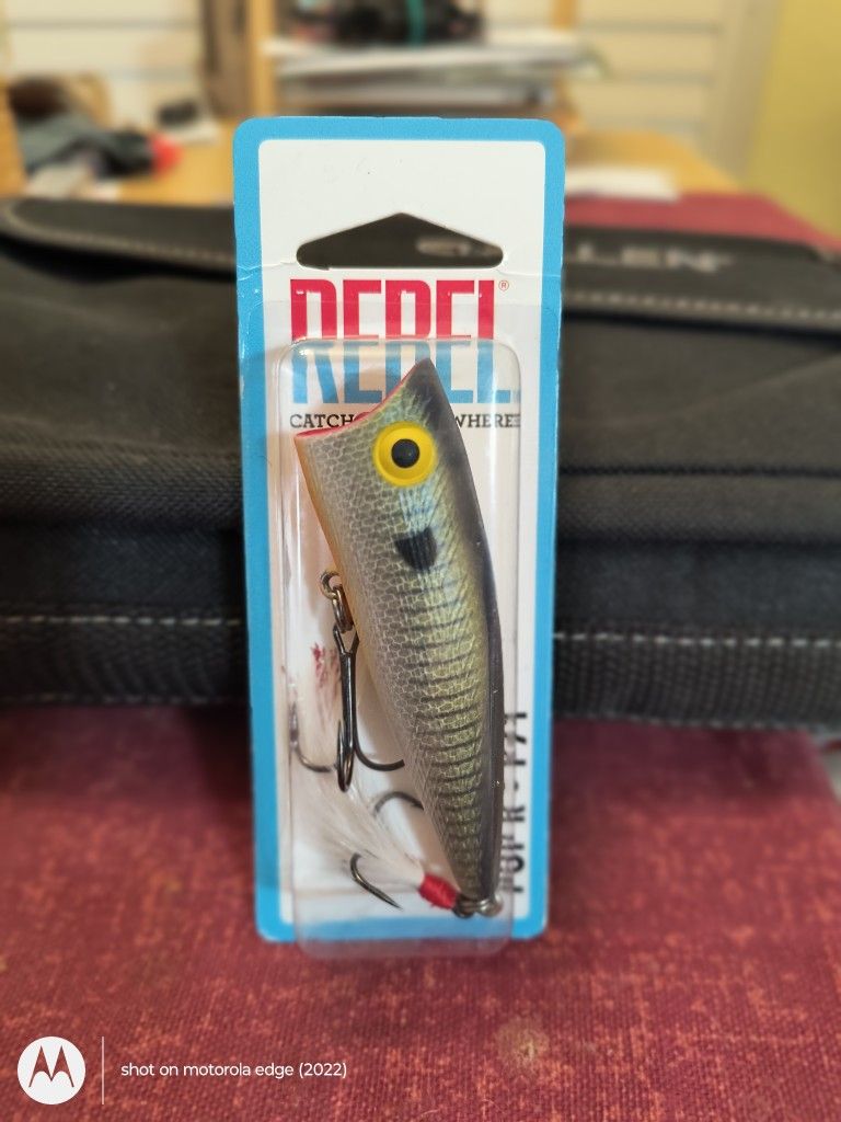 FISHING REBEL POPPER
