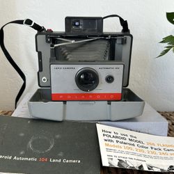 Vintage Polaroid Automatic Instant Film Land Camera w/ Strap Retro Photo Prop NOT TESTED 