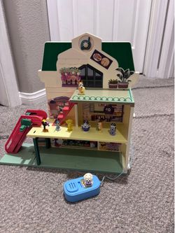 Bluey supermarket toy