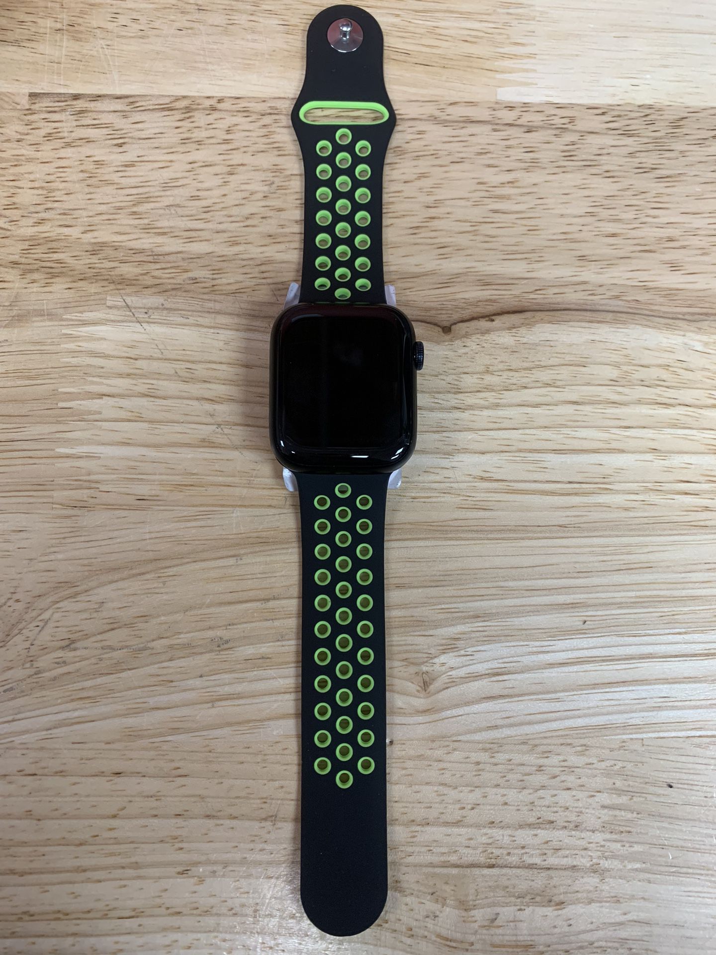 Apple Watch 8 45mm 50$ Down Payment