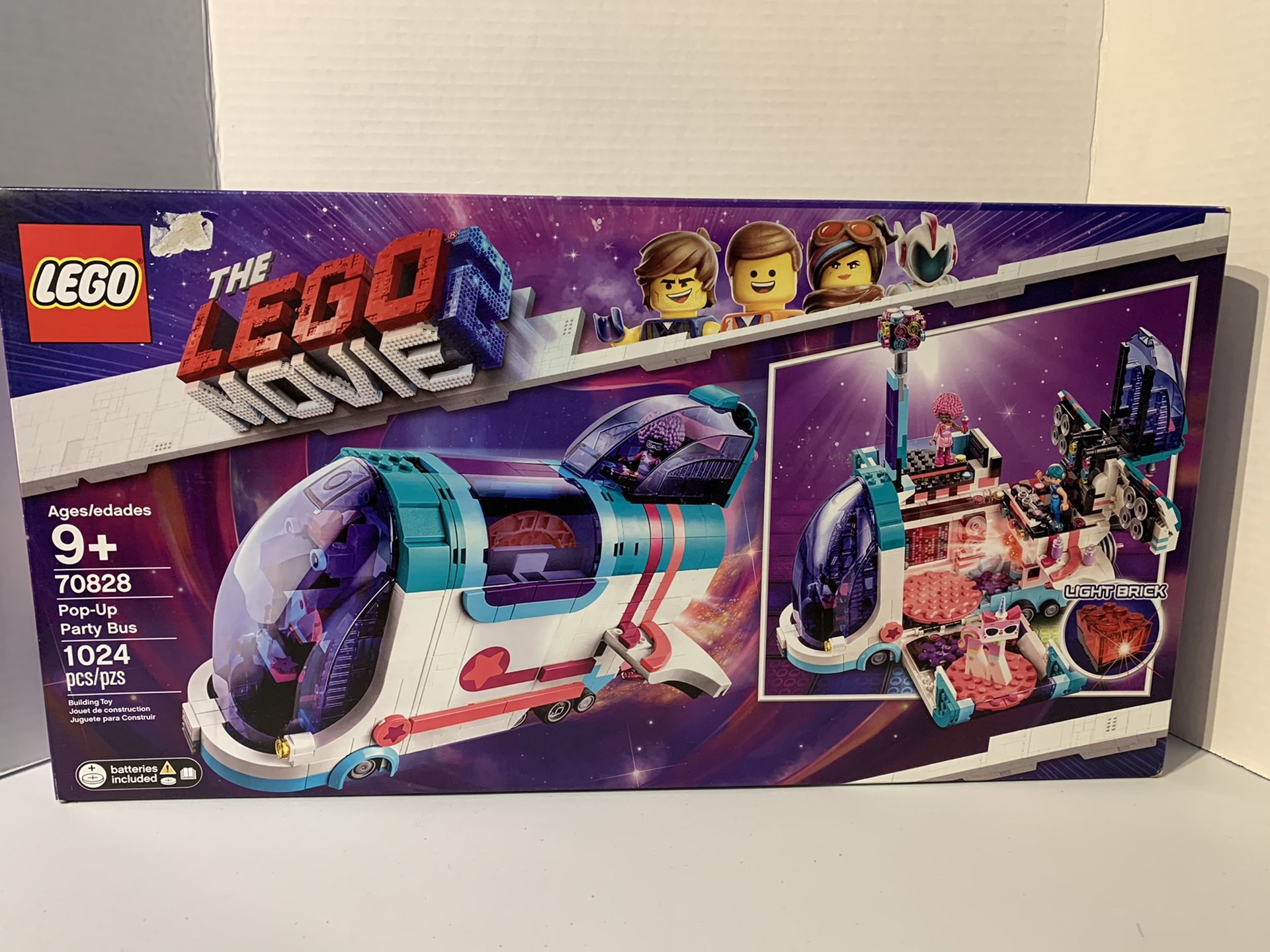 LEGO MOVIE 2: POPUP PARTY BUS