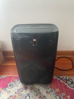 12,000 BTU Air Conditioner LG model LP1220GSR
