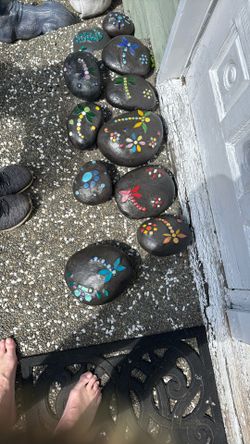 Garden Rocks With Glass Grouted Into Them Garden Decor