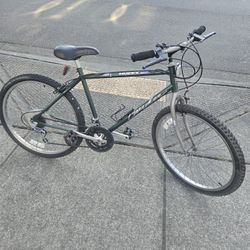 Bike Huffy Cherokee 26", Speed 18, Very Good Condition 