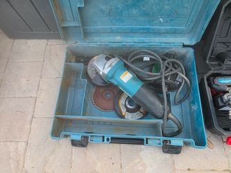 Makita Grinder with case