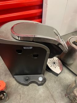 Keurig coffee maker , toaster, French press