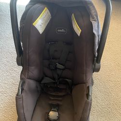 Evenflow Car seat And Base