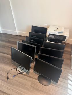 10 Dell 22 inch monitor