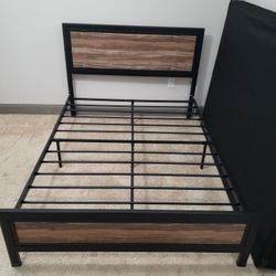 Full Size Bed 