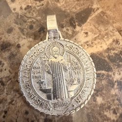 Dije SAN BENITO de Plata Sólida 925 (27 Gramos)