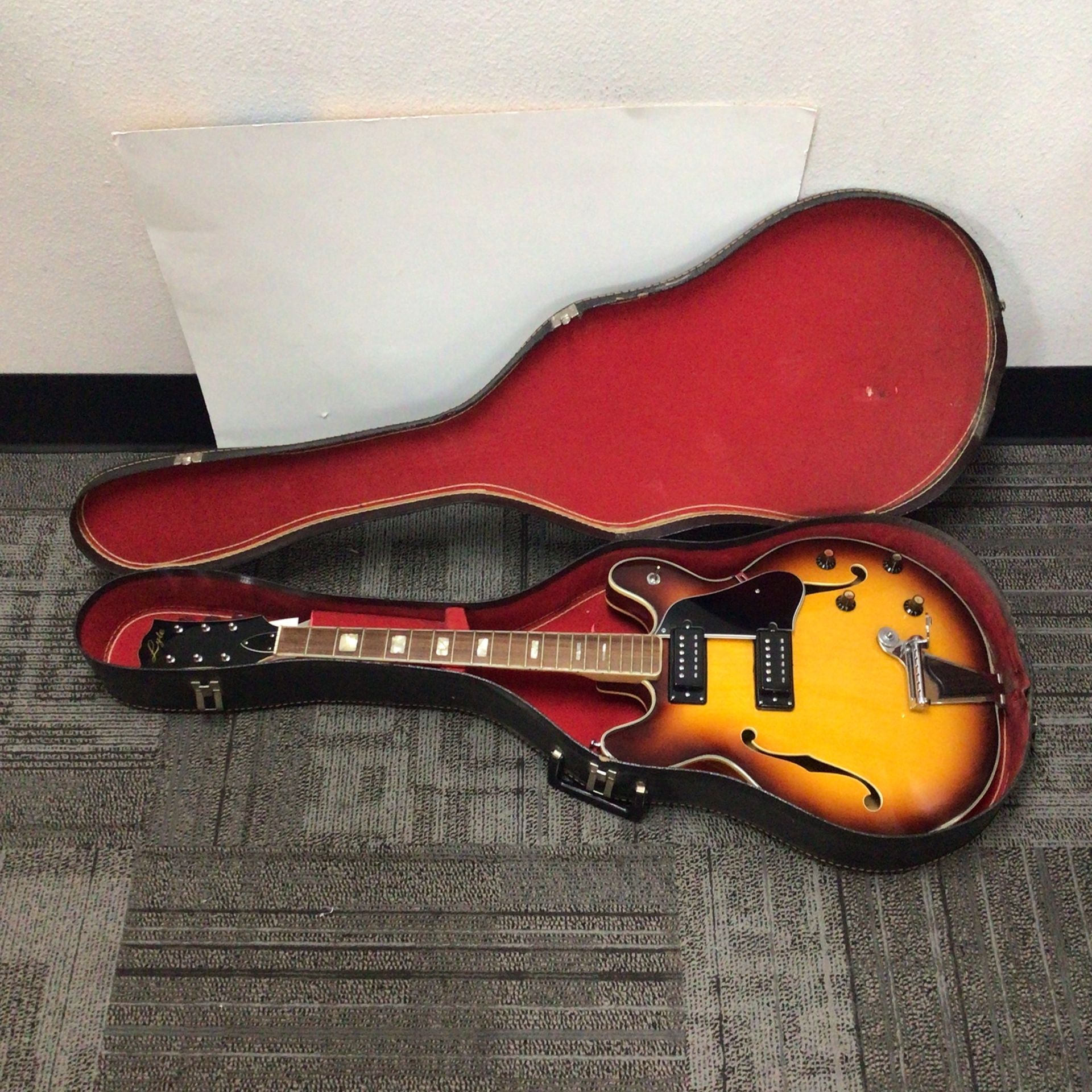 Lyle Electric Guitar