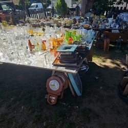 Yard Sàle 