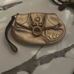 Juicy Couture Good Wristlet