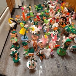 Annalee Dolls