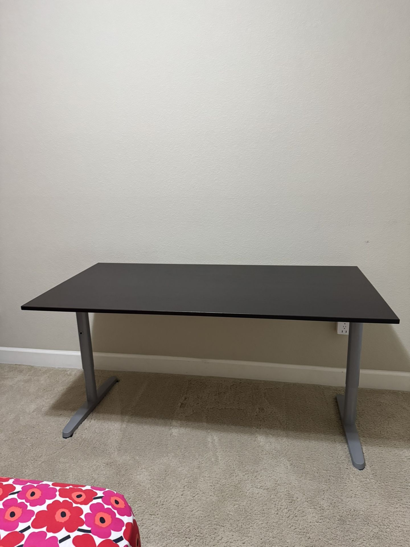 IKEA BEKANT Table - Manual Two Height Settings