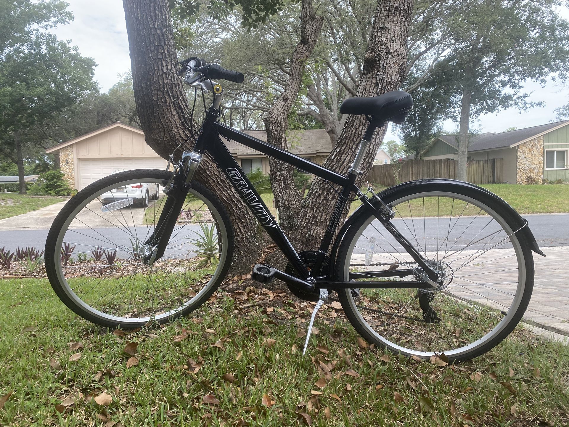 2023 Gravity Dutch Hybrid, City, Commuter Bicycle