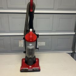 Dirt Devil Vacuum 
