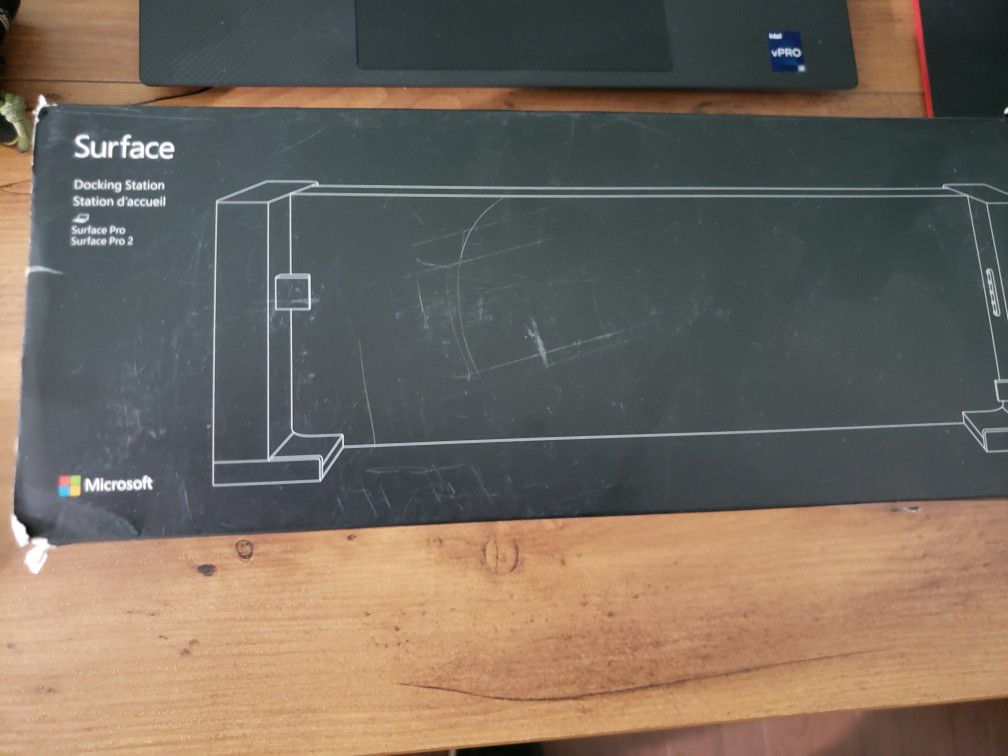 Open Box - Microsoft Model 1617 Docking Station for Surface Pro & Surface Pro 2

