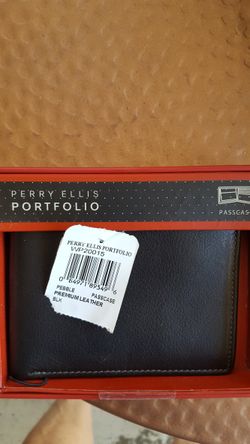 Perry Ellis leather wallet, new