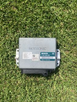 BMW 325i - 525i | ECM DME Engine Control Computer OEM