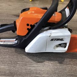 STIHL MS 211 chainsaw 