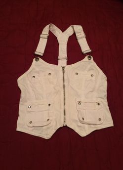 White vest