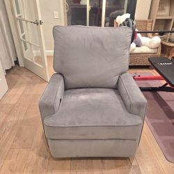 Swivel Gliding Recliner 