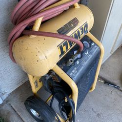 DeWalt Air Compressor