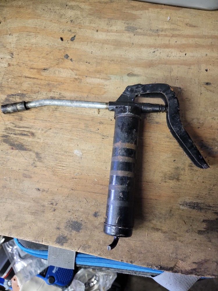 Grease Gun