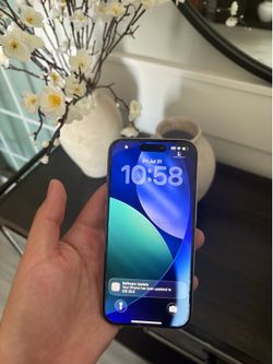 iPhone 15 Pro White 128gb clean imei unlocked