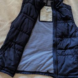 American Eagle Navy Puffer Vest Women's Size Small Petite 