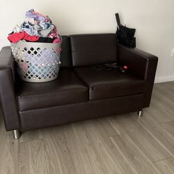 Sofa 300$
