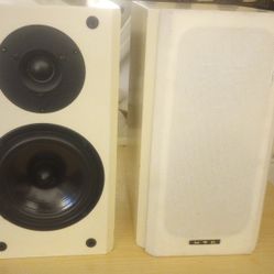 HTD Level 2 Bookshelf Speakers