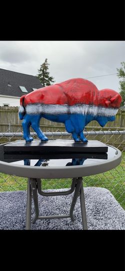 The red white and blue buffalo statue