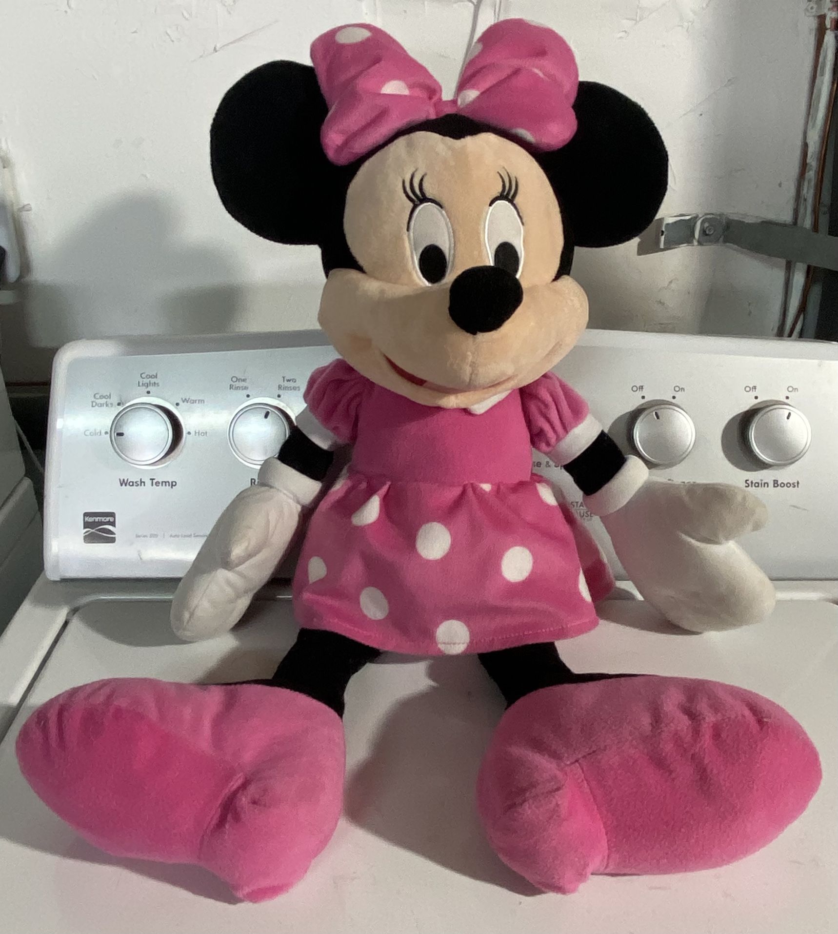 Disney Store Official Minnie Mouse Pink Dress Soft Toy for Kids, Plush Character with Fluffy Texture and Embroidered Details, Disney Plush Suitable fo