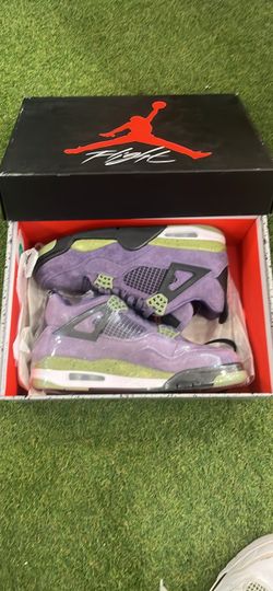 Kenyon purple Jordan fours 8.5