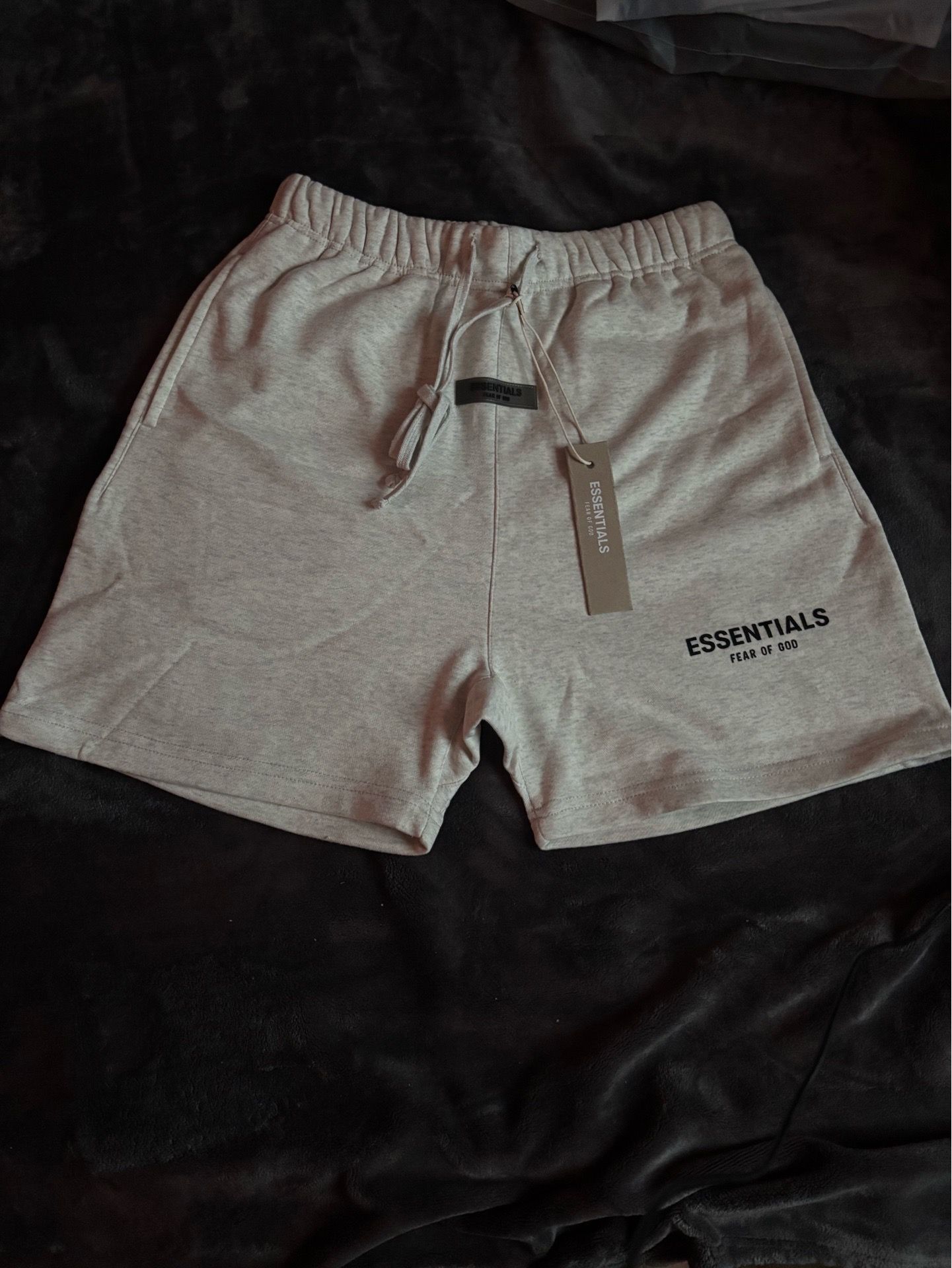White Essentials Short/Fear of God