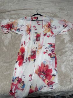 NWOT kimono-one size