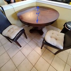 SOLID WOOD KITCHEN TABLE