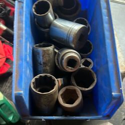 18 huge sockets