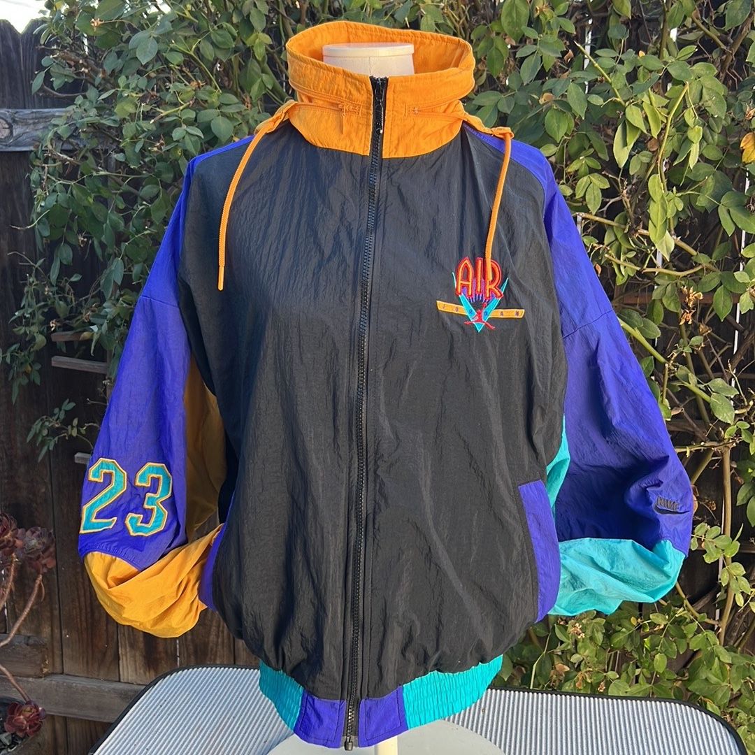 Air breaker jacket deals